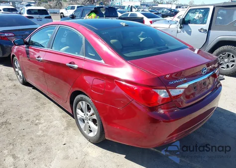 2013 Hyundai Sonata Limited z USA, uszkodzony, nr VIN 5NPEC4AC6DH686177